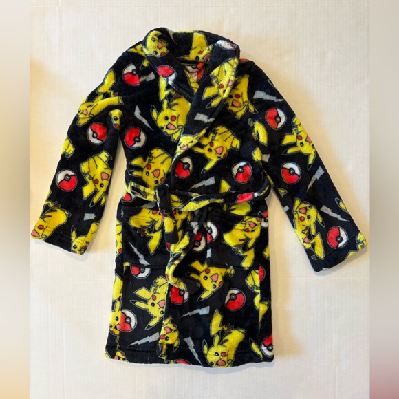 Pokemon graphic fleece housecoat boys size 10 - Picture 1 of 3